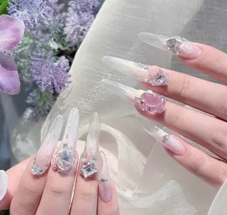 ネイル D-BEAUTY Nailsalonのネイルデザイン