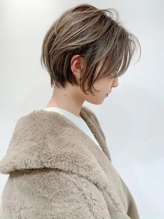 ショート カラー ショート/レイヤー なら石井知希のヘアスタイル