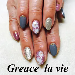 ミディアム カラー パーマ キッズ ネイル マツエク・マツパ Greace  la vieのネイルデザイン