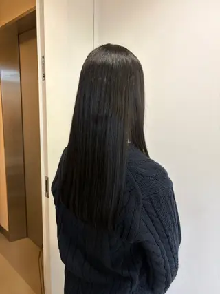 カラー UNBIRTHDAY amiのヘアスタイル