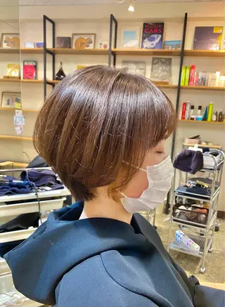 ショート カラー ショート 縮毛矯正 レイヤー🌿FUKUのヘアスタイル