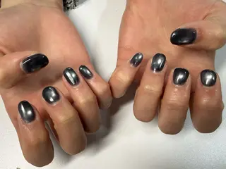 ネイル Moeka ✴︎のネイルデザイン