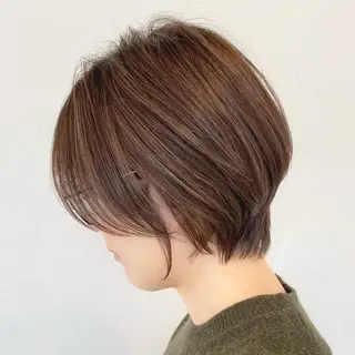 ショート レイヤー/艶々カラー /縮毛矯正/うみ🌟のヘアスタイル