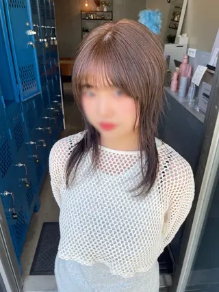 ロング 韓国タッセルカット レイヤーカットのヘアスタイル