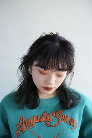 ミディアム カラー mizuho .のヘアスタイル