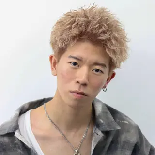 ショート カラー パーマ メンズ ハイトーン/メンズマ ッシュ/KYOHEIのヘアスタイル