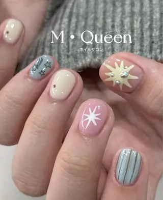 ネイル MQueen ネイルサロンマルのネイルデザイン