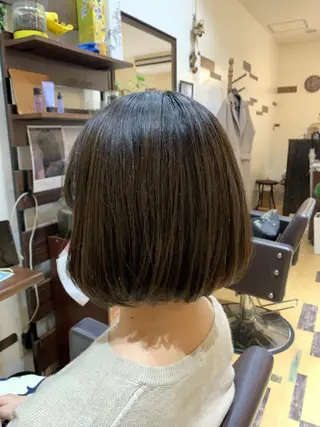 ショート カラー サトウ シューイチのヘアスタイル