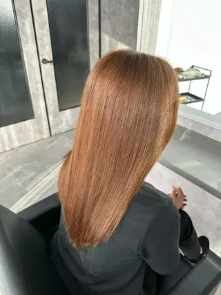 ロング 手塚 菜々美のヘアスタイル