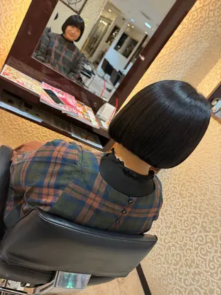 ミディアム 郷右近 すずのヘアスタイル