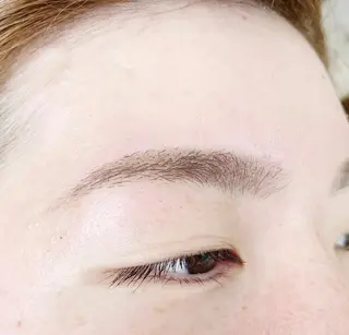 アイブロウ Lotus eyelash所属・Lotus eyelashのマツエク・マツパデザイン