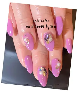 ネイル ﾈｲﾙﾙｰﾑﾘｯｶ 𝐦𝐚𝐲𝐮のネイルデザイン