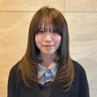 セミロング レイヤー🎀透明感 カラー|ワンホンのヘアスタイル