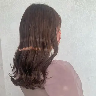 セミロング カラー ムラヨシ ショータのヘアスタイル
