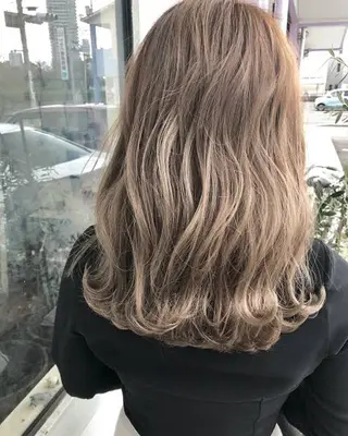 セミロング カラー 無料カットモデル募集 BLINK京橋店のヘアスタイル