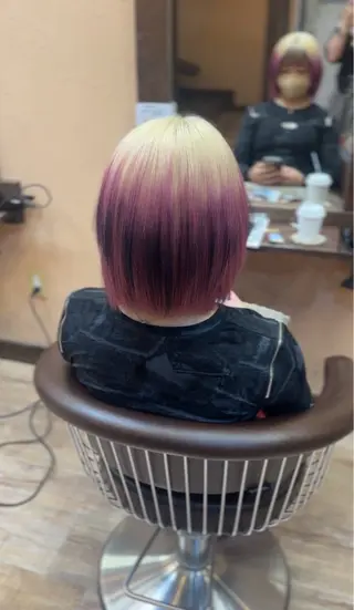 カラー 一宮 淚のヘアスタイル