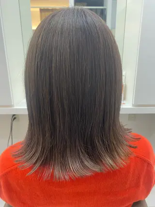 ミディアム 馬渕 由梨のヘアスタイル