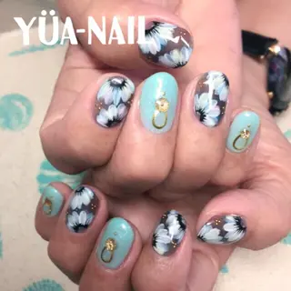 ネイル YÜA NAILのネイルデザイン