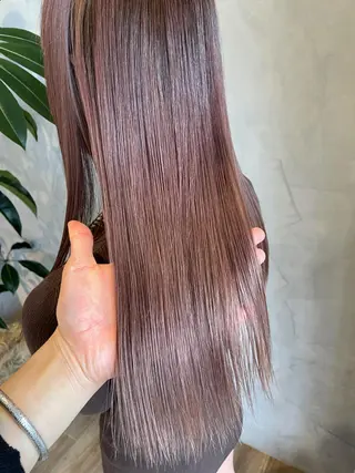 セミロング カラー Basis 田口豪司のヘアスタイル