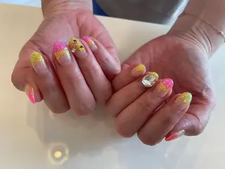 ネイル ♡ビジュール♡ NAIL &まつ毛のマツエク・マツパデザイン