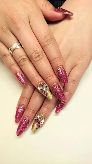 ネイル 三上 恵美のマツエク・マツパデザイン