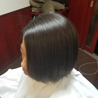 ショート パーマ 麻里 杏彩のヘアスタイル