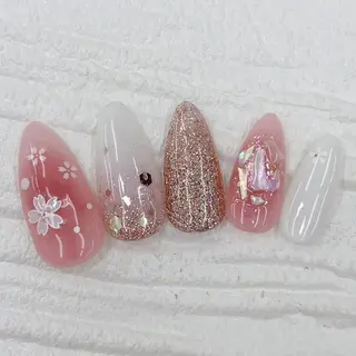 ネイル Nail salon Honey Beeのネイルデザイン