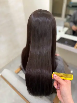 ロング カラー 髪質改善&艶感カラー 🪄岡井美結のヘアスタイル