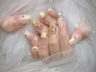 ネイル I-nailロング /ワンホン/キラキラのネイルデザイン