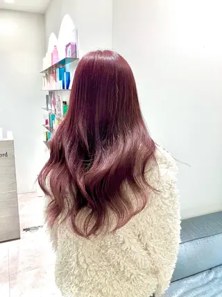 ロング カラー サキ🤍ハイトーン 🩰くびれ巻きヘアのヘアスタイル
