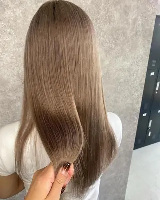 ロング カラー UNDER vr 【アンダーバー】のヘアスタイル