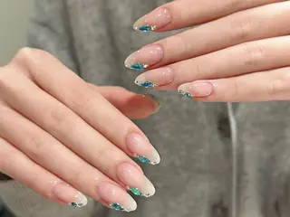 セミロング Atelier nail salonのネイルデザイン