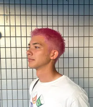 カラー メンズ NAOKI TIDEHAIRのヘアスタイル