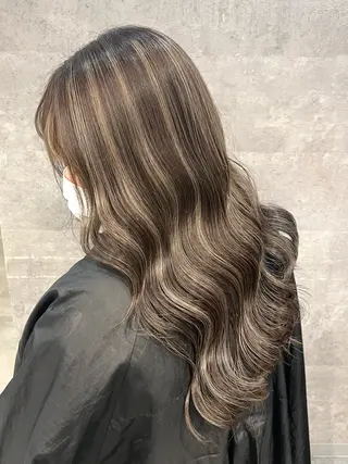 ロング カラー 難波/ハイトーン 🦋AOI🦋のヘアスタイル