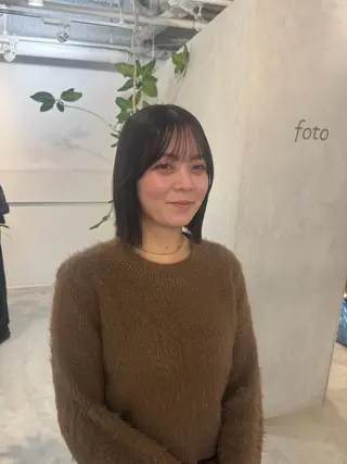 セミロング 新宿/顔周りカット +レイヤー＝しずく♩のヘアスタイル