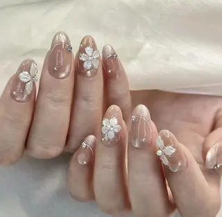 ネイル エリ🫧 nail池袋東口のネイルデザイン