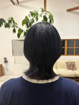 カラー shiozaki izumiのヘアスタイル