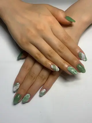 ネイル IROHA NAIL 真結子のネイルデザイン