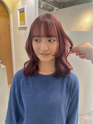 カラー uyu 【ウユ】のヘアスタイル