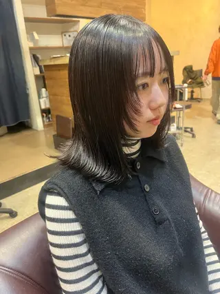 ミディアム カラー 透明感カラー人気 ナンバーワンMIYUのヘアスタイル