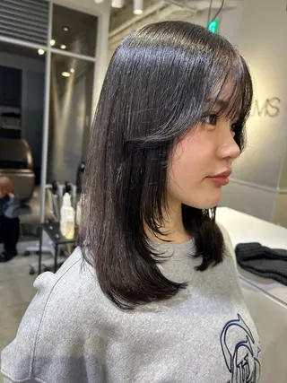 カラー 骨格診断カット ひより FILMSのヘアスタイル