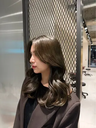 ロング カラー waka/韓国ヘア /lond uluのヘアスタイル