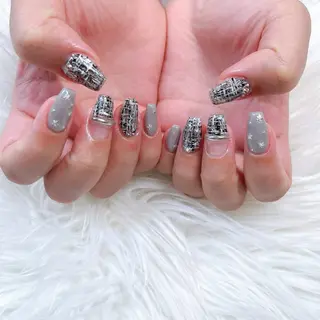 ネイル 根津 綾子のネイルデザイン