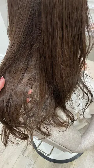 ロング 髪質改善サロン🫧 戎谷栞菜のヘアスタイル