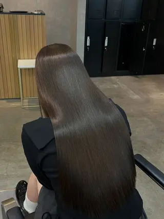 ロング ✨美髪専門✨ワタナベ 髪質改善のヘアスタイル