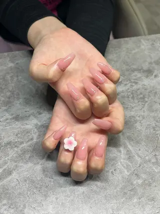 ネイル irohanail三条河原町店所属・IROHA NAIL makoのネイルデザイン