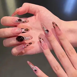 ネイル FF フィフィネイルサロンのネイルデザイン