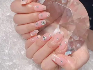 アイブロウ ネイル マツエク・マツパ Nail&eye Belire 新宿のネイルデザイン