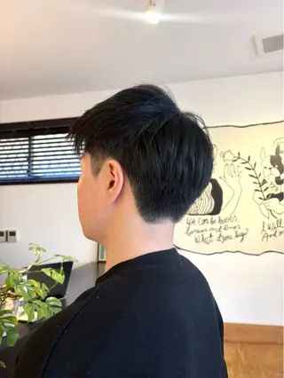 ショート 西野 優夏のヘアスタイル