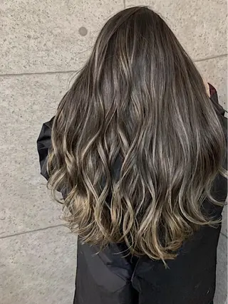 ロング カラー ヘアアレンジ ✨ハイクオリティ✨ 山本香也のヘアスタイル